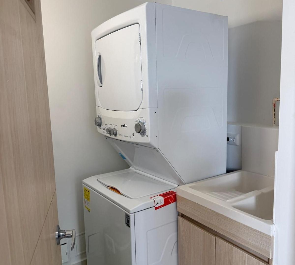 In Serena Del Mar With Elevator , Near And Comfort