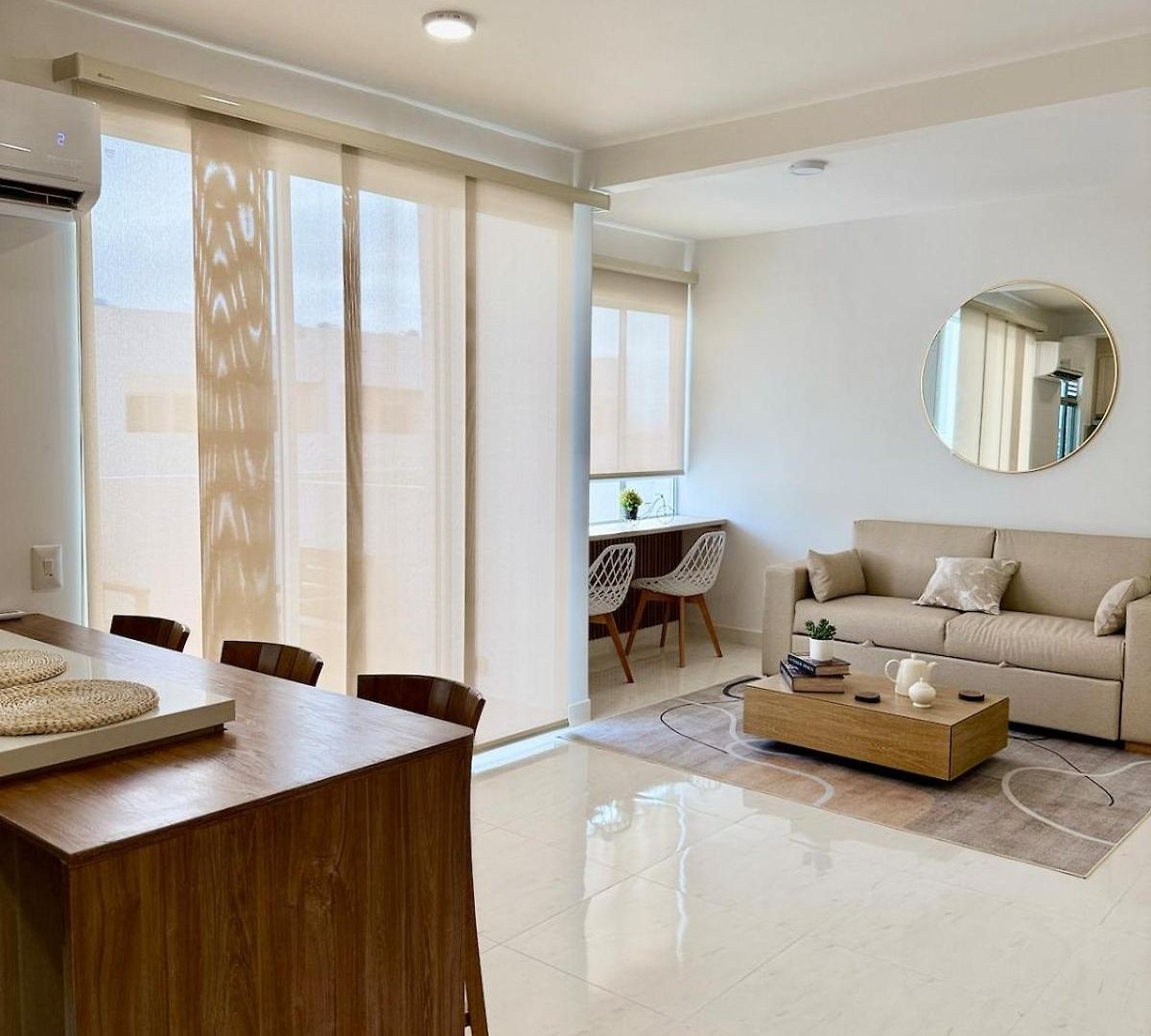 In Serena Del Mar With Elevator , Near And Comfort
