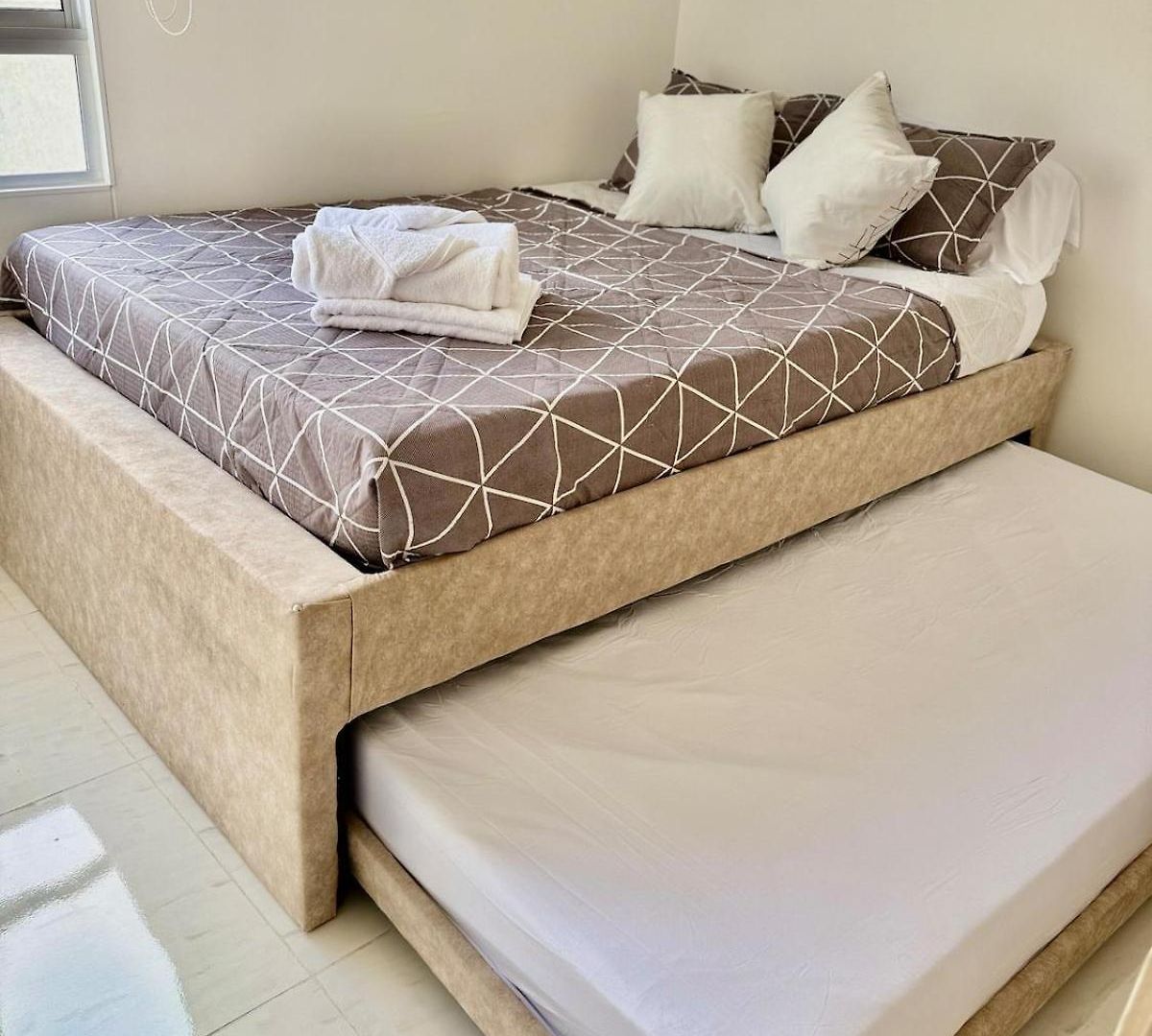 In Serena Del Mar With Elevator , Near And Comfort Apartamento *