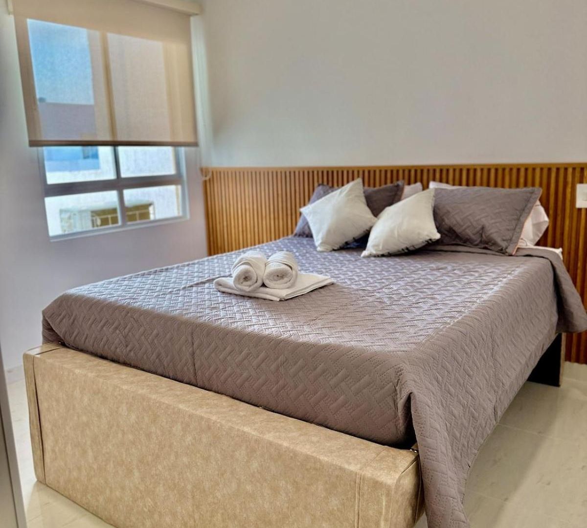 In Serena Del Mar With Elevator , Near And Comfort *