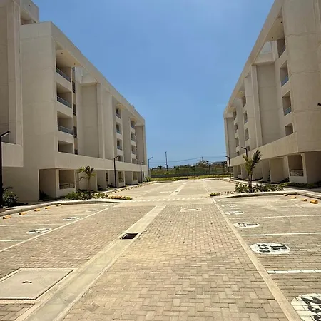 In Serena Del Mar With Elevator , Near And Comfort Cartagena