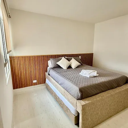 In Serena Del Mar With Elevator , Near And Comfort Apartamento